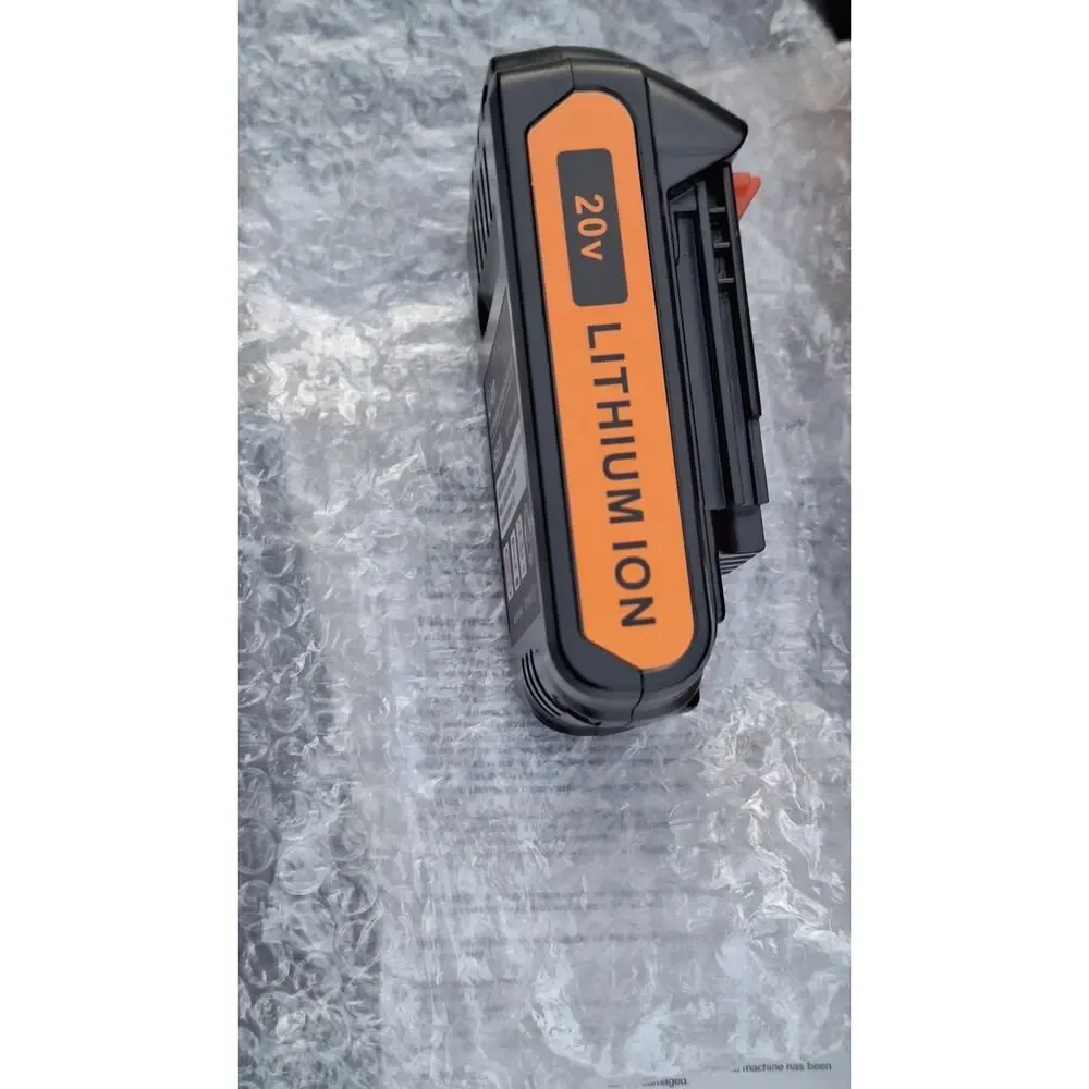 LBXR20 , 20 V, 3.5 Ah , 70 Wh Rechargeable Lithium Ion Battery (PK 2)